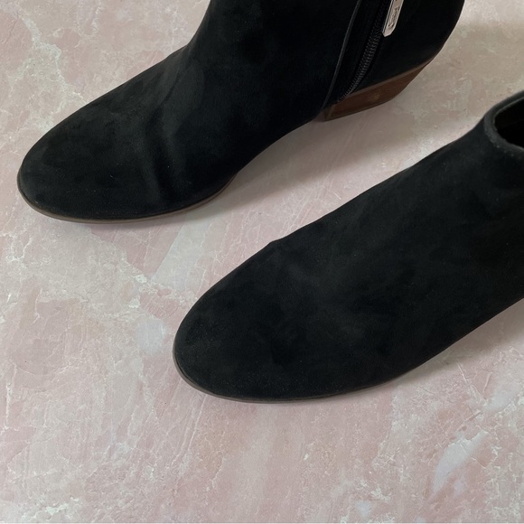 Sam Edelman • Suede Ankle Boots • 8 - Picture 3 of 8